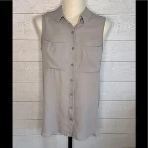 Divided H&M Gray Sleeveless Button Down Shirt Collared Workwear Blouse Size 4